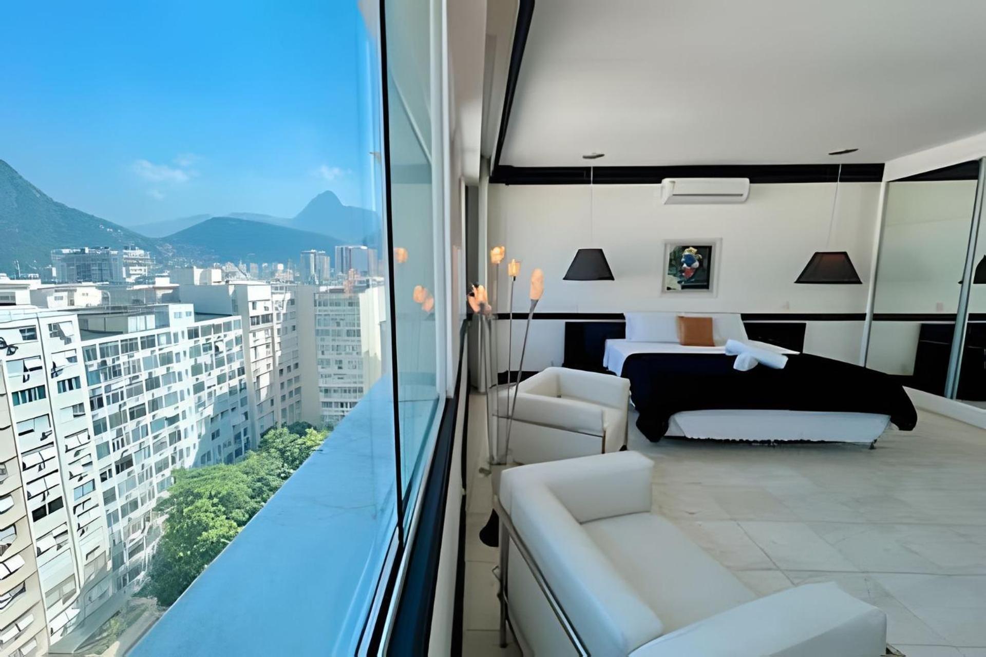 Hr.360 - Cobertura Com Piscina E 5 Alugar Em Copacabana Rio de Janeiro